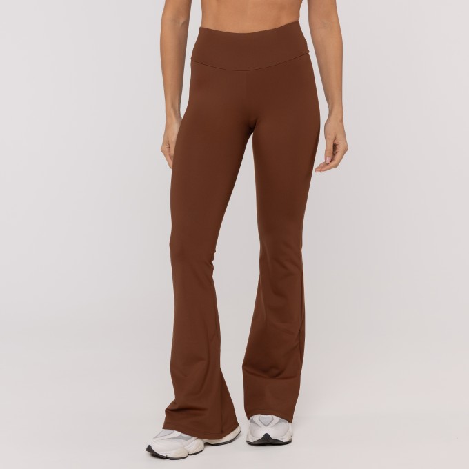 Calça Flare Classic Marrom