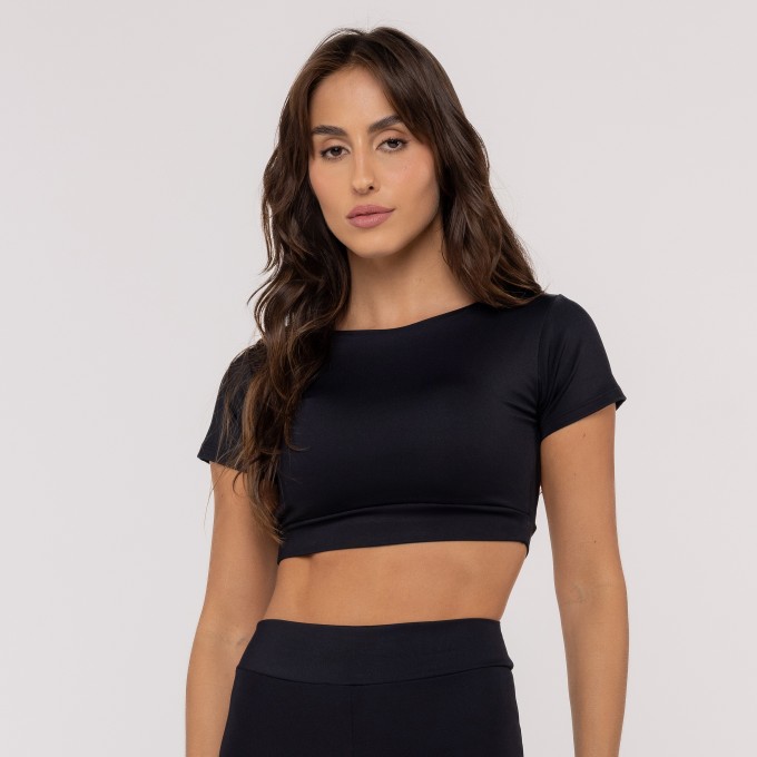 Cropped Classic Decote Costas Preto